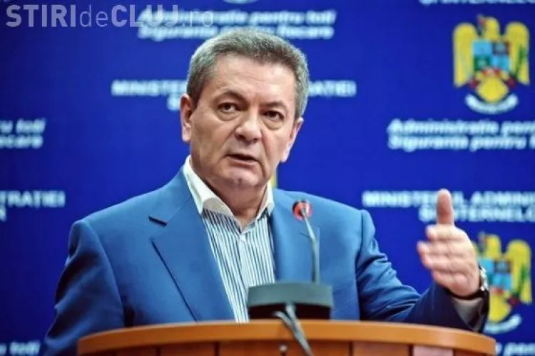 Ministrul Ioan Rus, cel cu ”curvele și golanii”, a fost IUBIT de starleta XXX Laura Andreşan