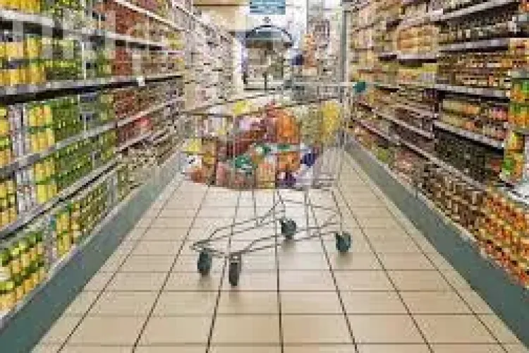 Preţurile au crescut la loc după reducerea TVA. Ce justificări au hipermarketurile
