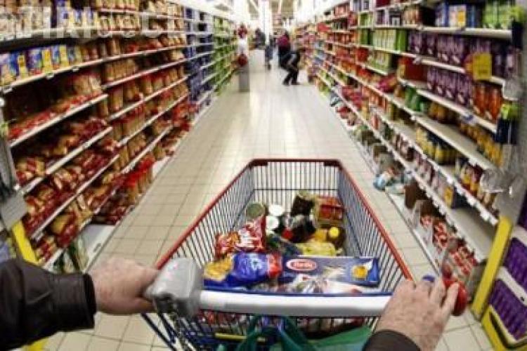INS confirmă că prețurile alimentelor au crescut, înainte de reducerea TVA