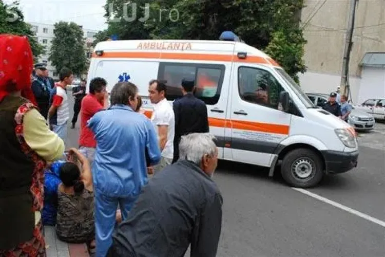 Accident mortal în Turda! O fetiță a fost spulberată de o mașină. Rudele au sărit la gâtul șoferului