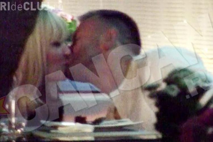 Elena Udrea are un nou iubit. Au fost surprinși în timp ce se sărutau VIDEO