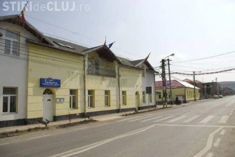 Prime URIAȘE acordate ilegal la Primăria Apahida