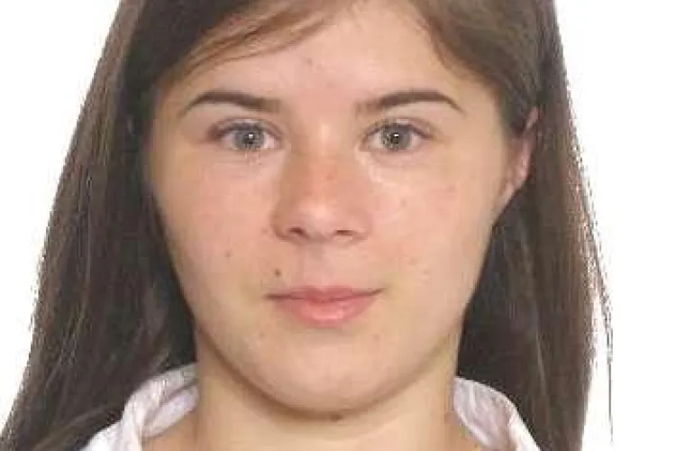 Adolescentă dispărută de acasă de câteva zile! Ați văzut-o? FOTO
