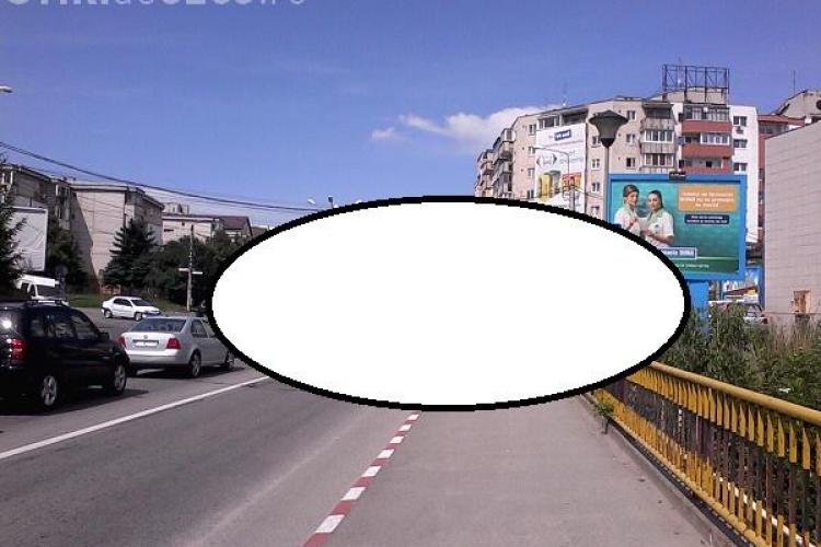 Cum să blochezi complet trotuarul la Cluj, când ai BMW: Pune în pericol siguranța pietonilor FOTO