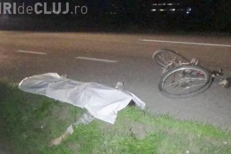 Accident mortal la Cluj! Un biciclist fără elemente reflectorizante a fost SPULBERAT de un Seat - VIDEO