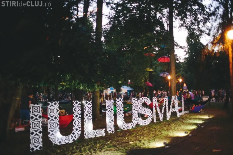 Chill zone Iulius Mall la UNTOLD Festival. Vino să te relaxezi sub ”Copacul Fermecat” FOTO (P)