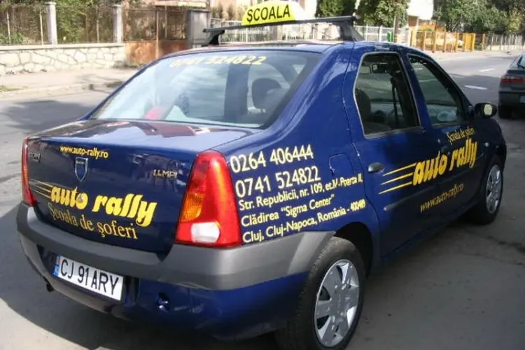 Școala de șoferi AutoRally SRL e în INSOLVENȚĂ! Cursații au luat ȚEAPĂ