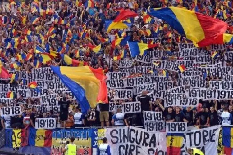 UNGARIA - ROMANIA. Suporterii U Cluj agită spiritele pe stadionul din Budapesta