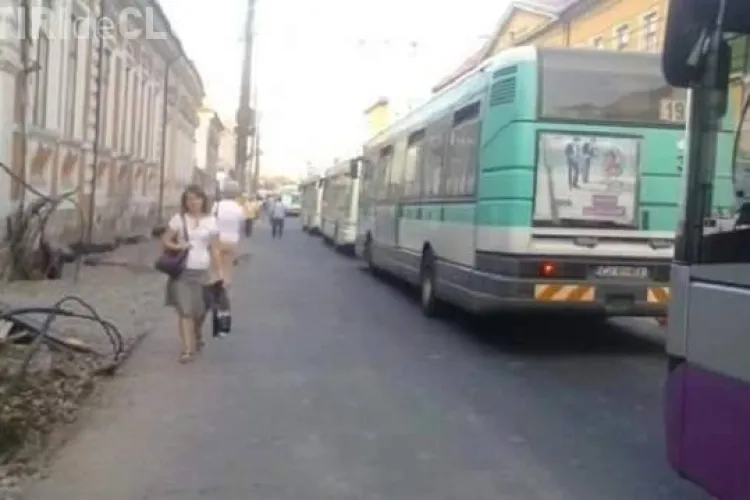 Adevărul despre graficul de lucrări de pe strada Motilor. Ce spune Emil Boc 