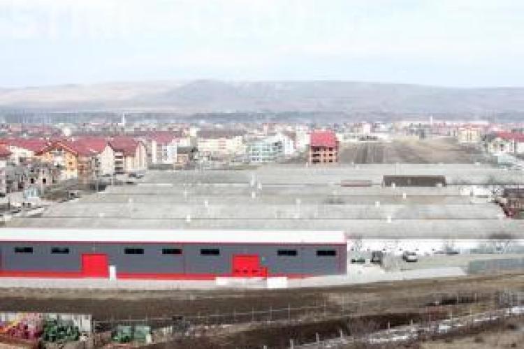 Agenția de Mediu Cluj, despre ”putoarea” de la ferma din Floresti: Blocurile au fost construite ILEGAL