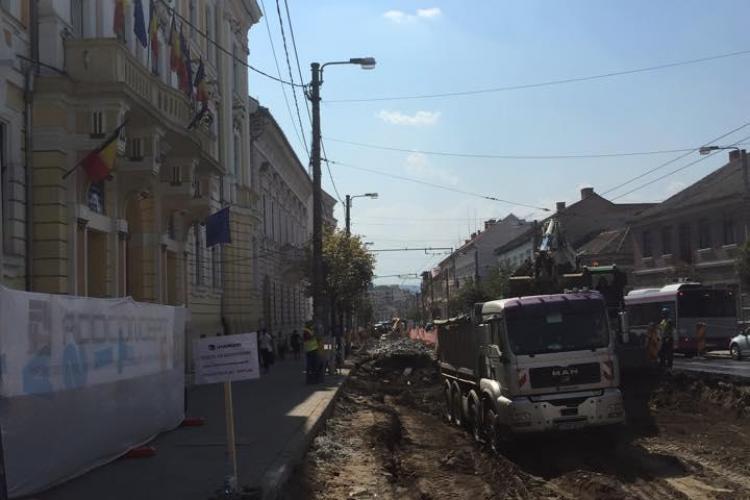 Boc: Începe asfaltarea pe strada Motilor - FOTO