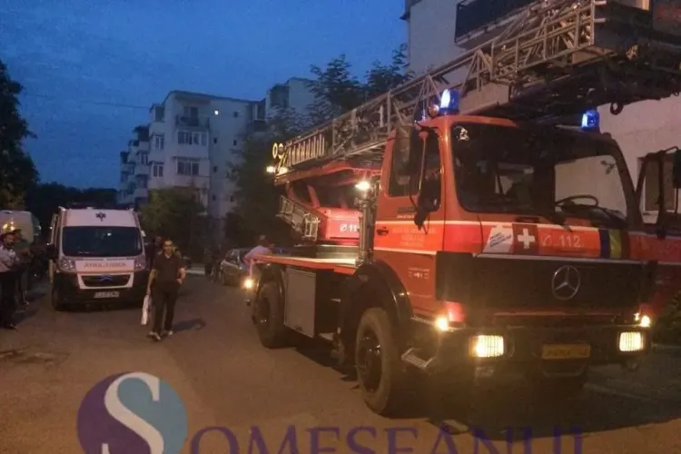 Femeie găsită moartă în propriul apartament, la Gherla. Era goală complet, întinsă pe pat VIDEO