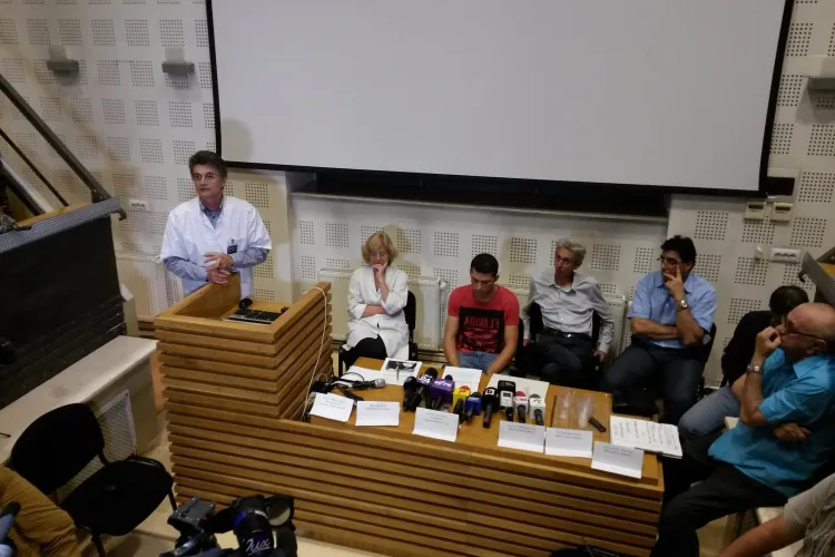 Profesorul Constantin Ciuce nu are voie să opereze copii 