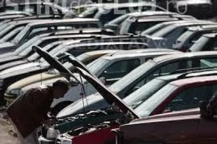 Escroci din Cluj, Bistrița Năsăud și Bihor trimisi în judecată pentru înșelăciuni de 65.000 euro. Minteau oamenii că le vând mașini second-hand