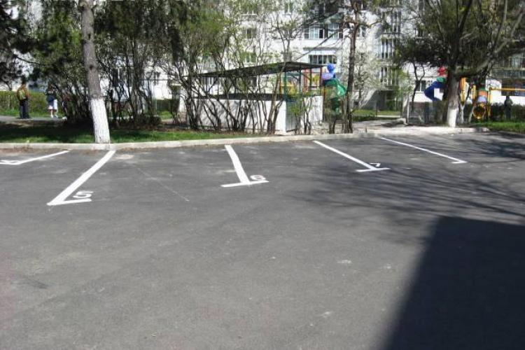 Cluj - Plata online a parcărilor, dar numai din 2016
