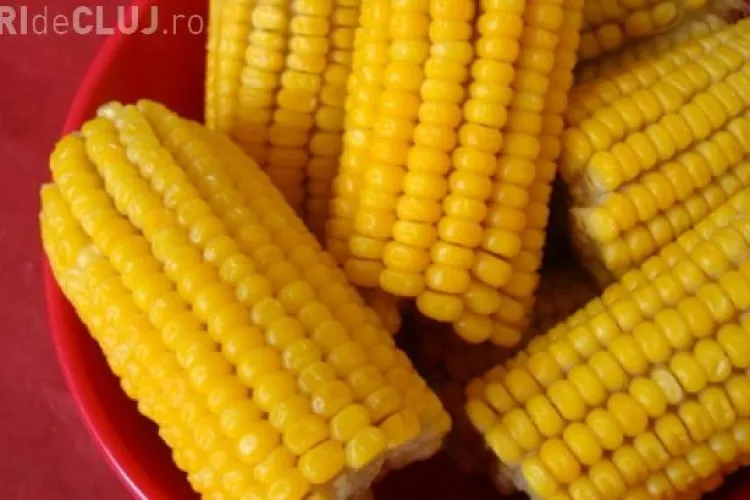 Cum arată după ce a mâncat numai porumb fiert zilnic, timp de o lună. A rămas surprinsă