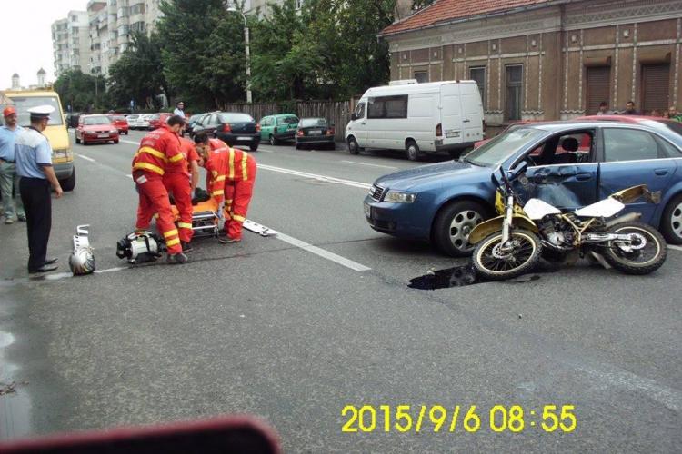 Accident pe strada București. Un motociclist a MURIT, după ce a fost proiectat 6 -7 metri - FOTO