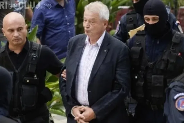 Procurorii i-au scos lui Oprescu parchetul din casă: ”Nu discutăm de răzbunări"