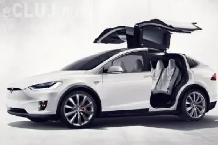 Tesla a lansat cel mai rapid SUV electric. E la fel de rapid ca și un Porsche 911 Turbo VIDEO