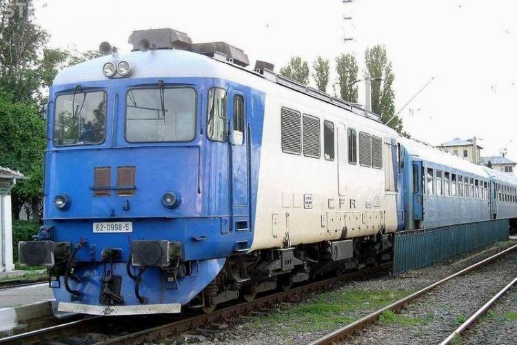 Bărbat spulberat de tren în Cluj, în timp ce încerca să traverseze calea ferată. A murit pe loc