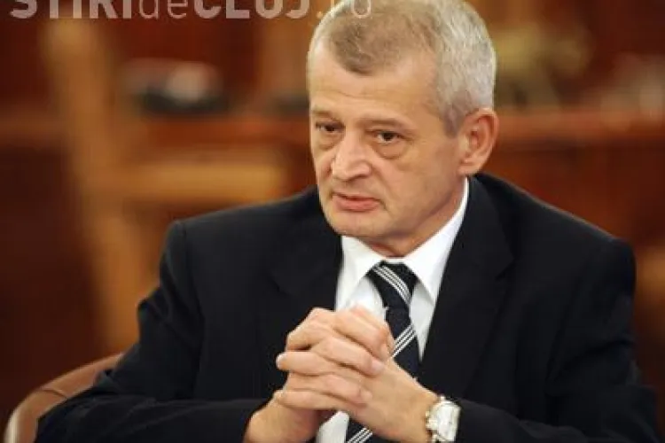Sorin Oprescu a fost scos din arest. Primarul capitalei a fost transferat la spital