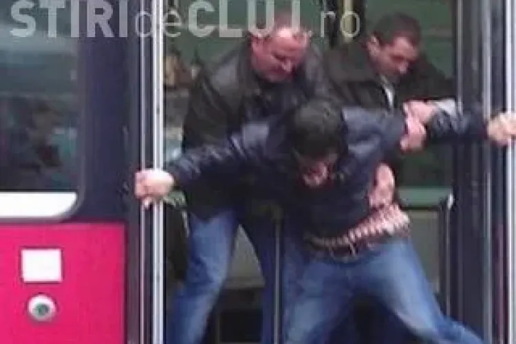 Clujean amendat pentru că A CĂLĂTORIT CU BILET PARFUMAT. I-a chemat pe ”boacteri” în fața judecătorului. Ce DECIZIE s-a luat