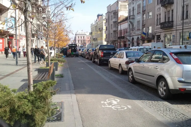 Clujenii dau note pistelor de biciclete din oraș. Cât de bune ți se par?