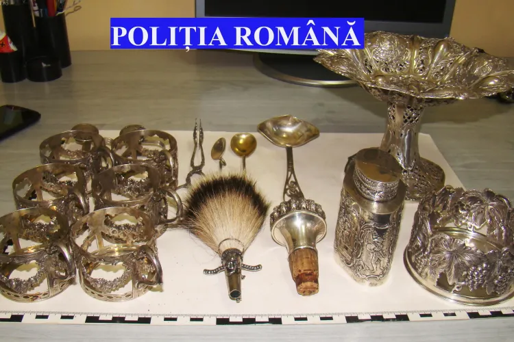 Captura Poliției la Târgul de la Negreni: Obiecte de TEZAUR și cărți din 1800, cel mai probabil furate