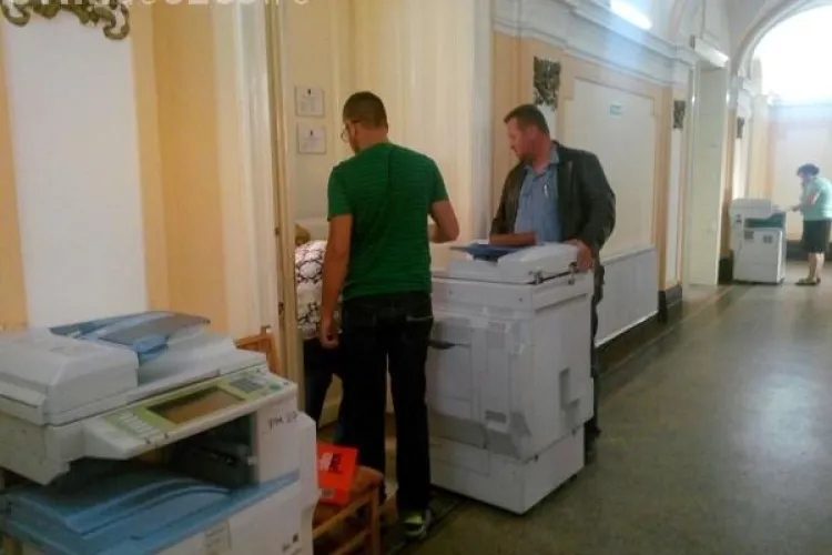 DNA a făcut percheziții la Primăria Cluj-Napoca și o firmă privată - FOTO