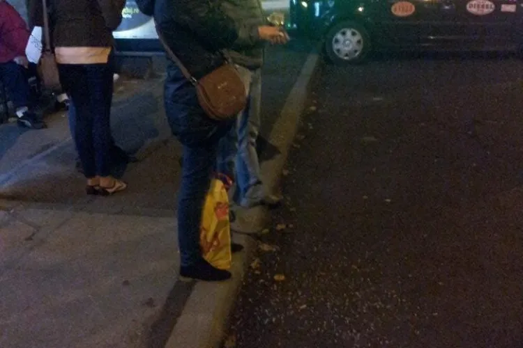 Au spart semințe în NEȘTIRE în stația de autobuz din Mănștur! Voi ce ați fi făcut? - FOTO