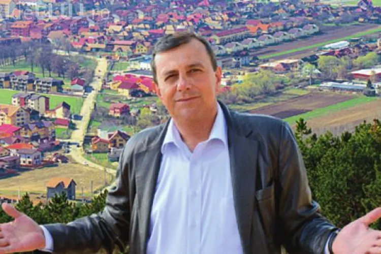 Horia Șulea, primarul comunei Florești, vine joi seara la emisiunea Știri de Cluj LIVE. Așteptăm întrebări