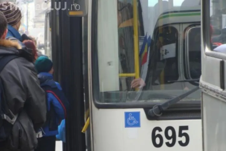 Un pastor a fost UMILIT de un controlor pe un autobuz care venea din Florești