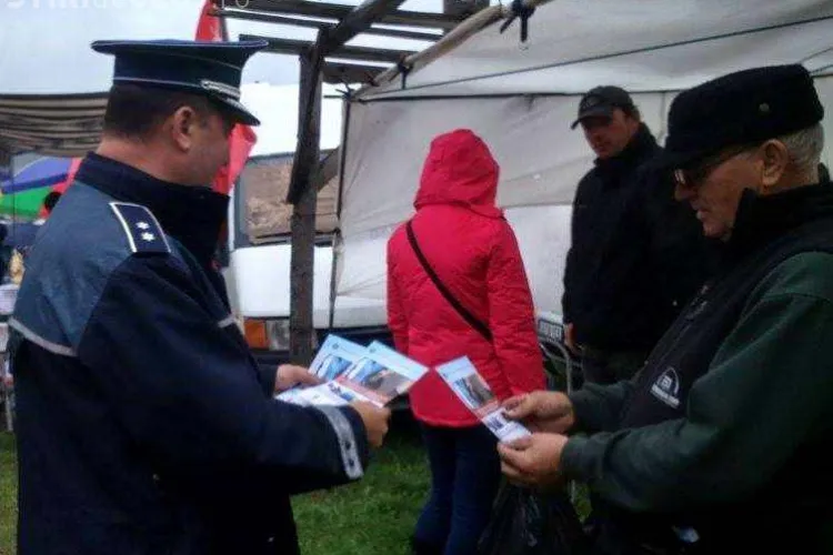 Polițistii din Cluj au ”descins” la Târgul de la Negreni - FOTO