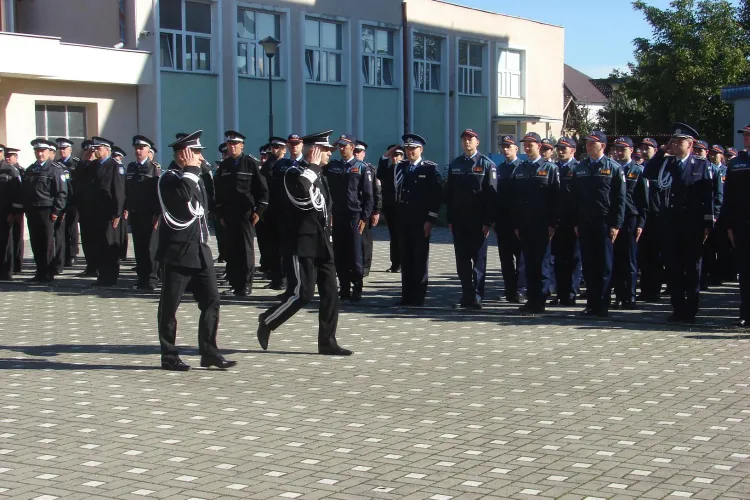 Ce s-a ÎNTÂMPLAT la ceremonia de deschidere a Școlii de Poliție Cluj - FOTO