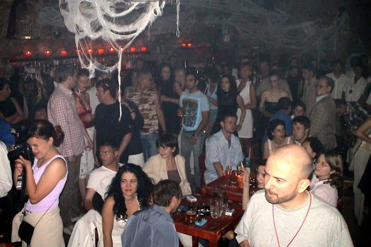 Un regizor a povestit cum era să ardă Diesel Club: Noroc cu un tip cu prezenta de spirit