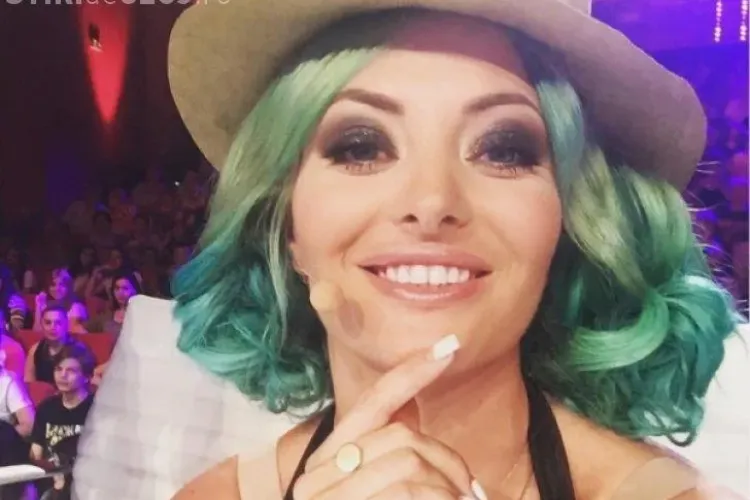 Delia a apărut în cea mai extravagantă ţinută posibilă: De ce te urâțești așa?