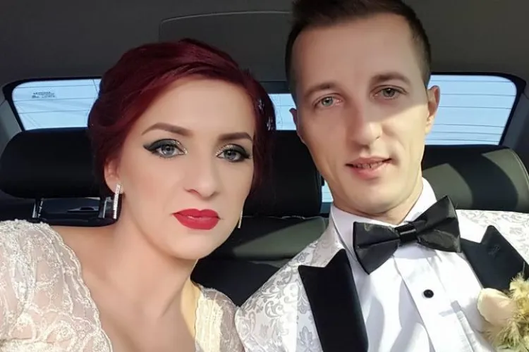 Cea mai mare nuntă din Apahida! S-a aruncat cu bani pentru distracția mirilor - VIDEO