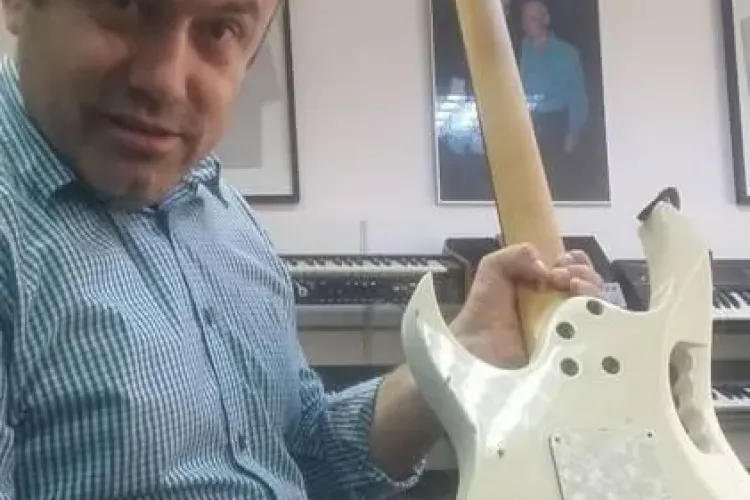 Un clujean a fost rănit în incendiul de la Club Colectiv. Nelu Brînduşan a scăpat cu arsuri