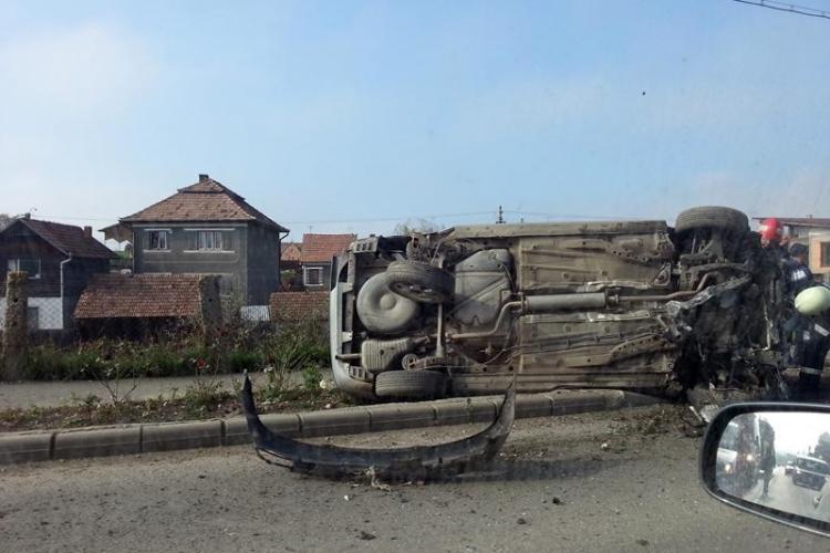 Șofer MORT de BEAT a produs un accident GRAV la intrare în Cluj-Napoca - FOTO