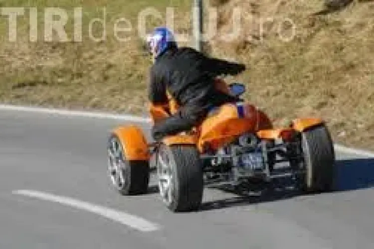 ”Șmecher” din Vaslui, prins de polițiști plimbându-se pe ATV-ul pe stradă, la Cluj. Nici permis nu avea