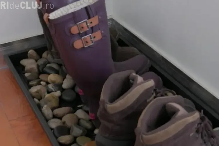 Trucul perfect pentru a-ți usca încălțările de ploaie sau zăpadă VIDEO