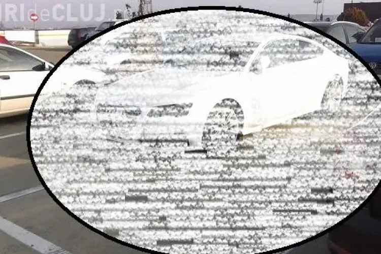 Nesimțire fără limite la Cluj! Cum a ocupat un șofer PATRU locuri de parcare cu Audi-ul FOTO