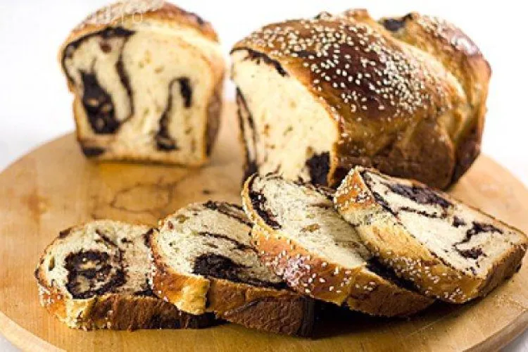 Așa se face un cozonac delicios cu portocale și cacao