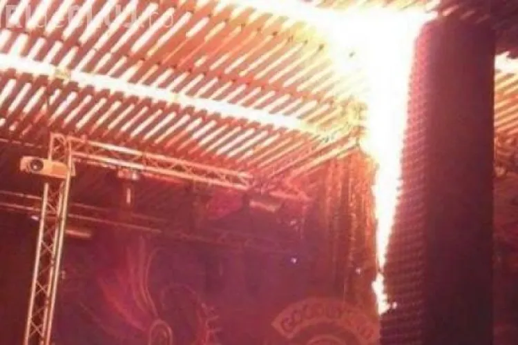 Primele concluzii ale incendiului de la Clubul COLECTIV. De ce s-a propagat atât de repede focul