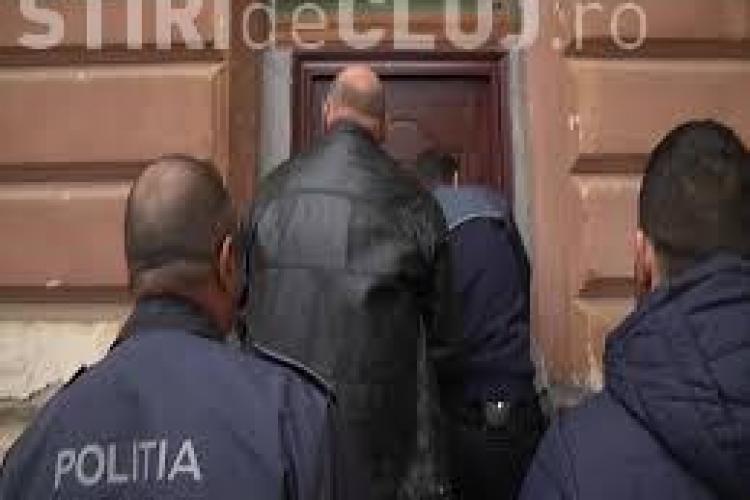 Pedofil arestat la Cluj! Susținea că e medic ginecolog și profita de părinții NAIVI