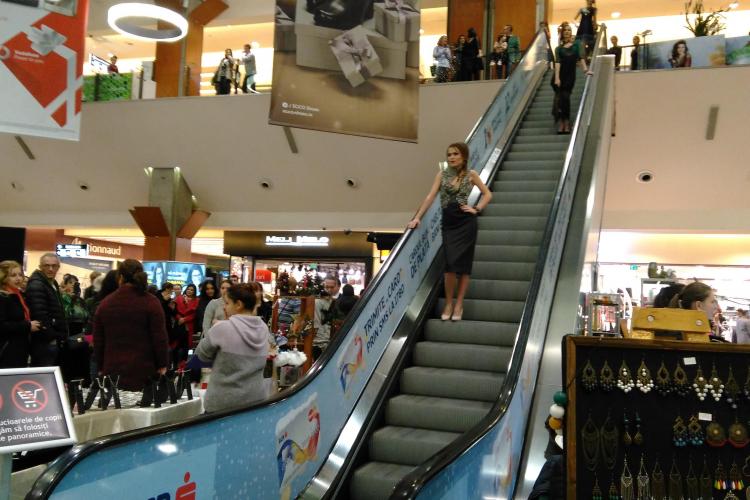 Un celebru designer le invită pe clujence să-și ”trăiască fantezia”, în cel mai exclusivist magazin din Iulius Mall FOTO