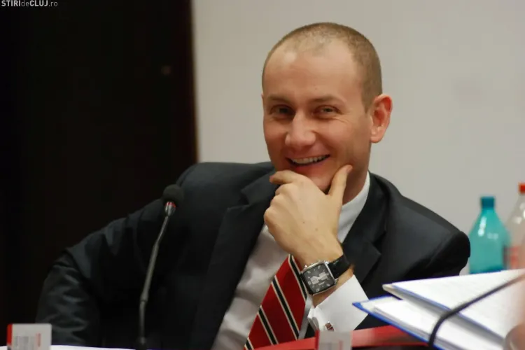 Diploma falsă a lui Mihai Seplecan este cercetată și de Parchet. Poliția face o anchetă paralelă