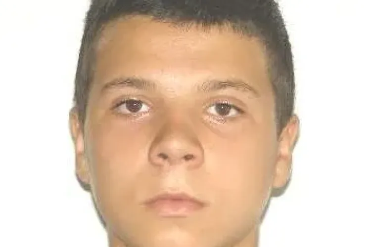 Minor clujean, dispărut de acasă de câteva zile! L-ați văzut? FOTO