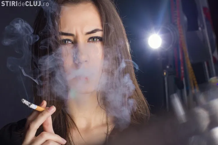 De ce a fost retras din dezbatere proiectul de lege privind interzicerea fumatului în spații publice