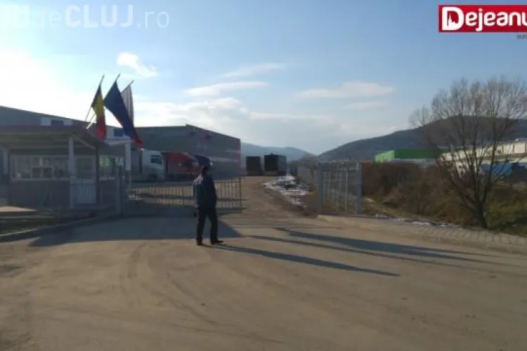 Accident de muncă la Dej. Un bărbat a ajuns la spital după ce a căzut de la înălțime VIDEO